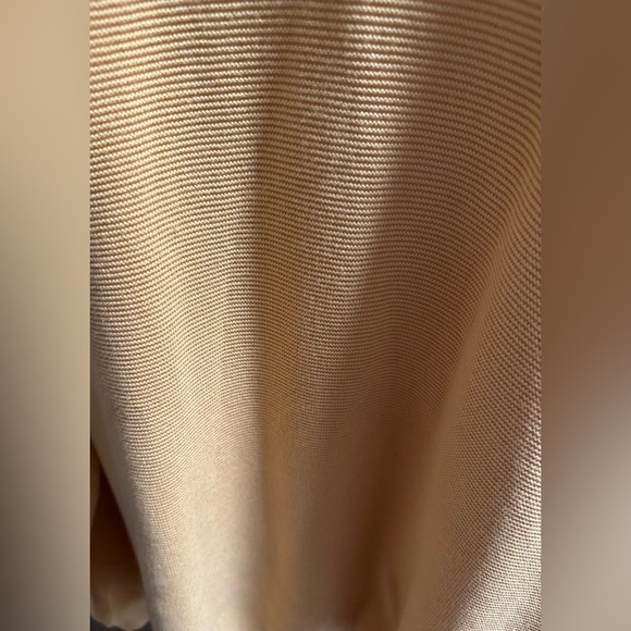 Izod Men's Yellow Crewneck Sweater XL - Picture 11 of 11